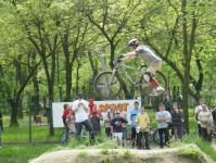 Imagine atasata: Parc Biciclete - 2004.04.24 - 3.jpg